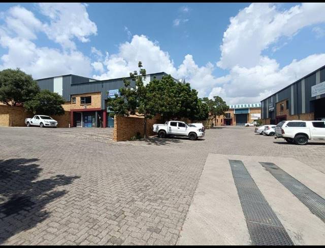 INDUSTRIAL PROPERTY TO RENT IN LASER PARK